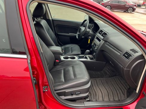 Used 2011 Ford Fusion SEL w/ 302A Rapid Spec Order Code image 12