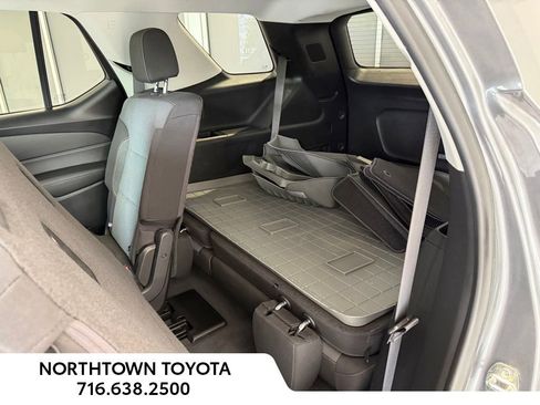 Used 2020 Chevrolet Traverse LS FWD image 15