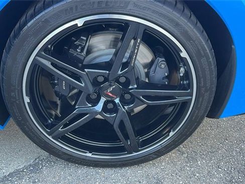 Used 2024 Chevrolet Corvette Stingray Coupe w/ Z51 Performance Package image 28