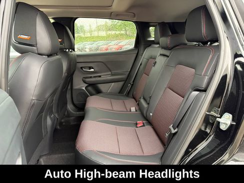 Used 2026 Nissan Kicks SR w/ SR Premium Package AWD/4WD image 32