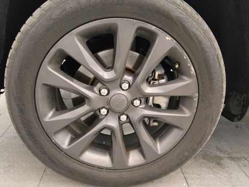 Used 2019 Jeep Grand Cherokee High Altitude image 31