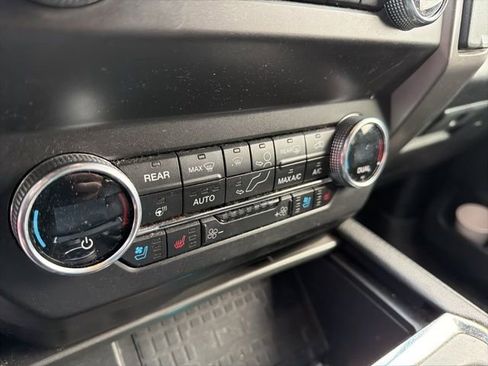 Used 2019 Ford Expedition XLT w/ Equipment Group 202A image 33