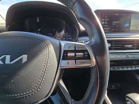 Used 2022 Kia Telluride LX AWD/4WD image 12