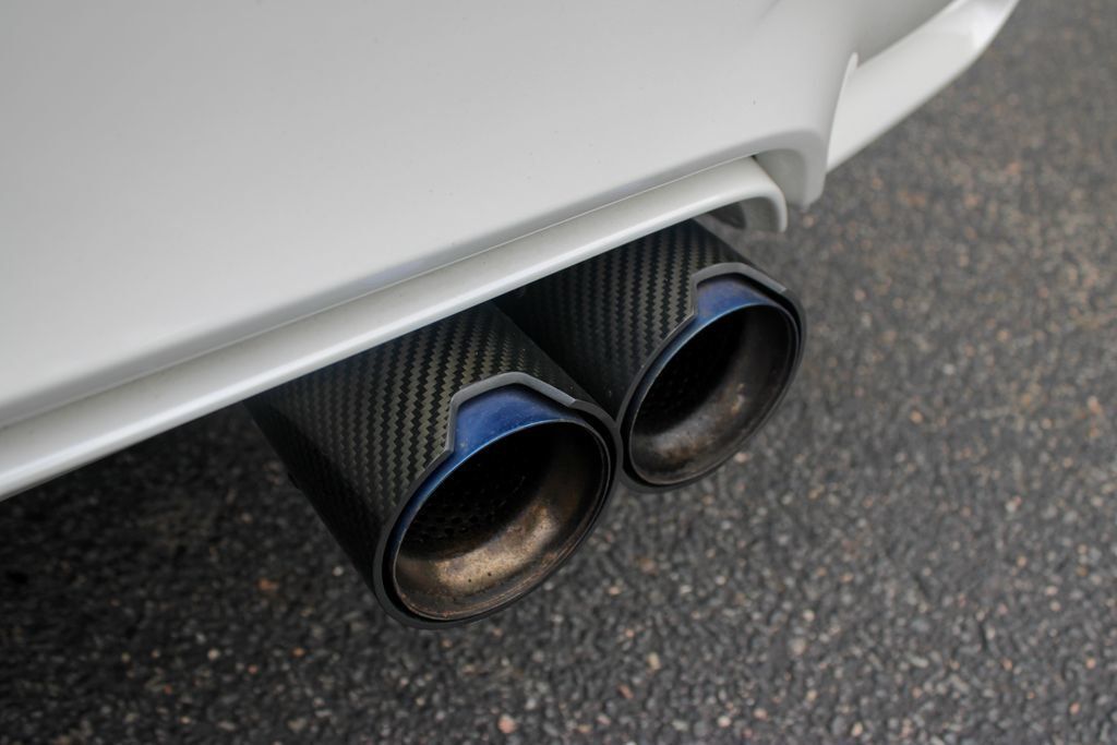 Used 2018 BMW M4 Coupe RWD image 10