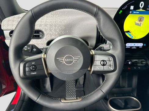 Certified 2025 MINI Cooper 2-Door Hardtop image 14