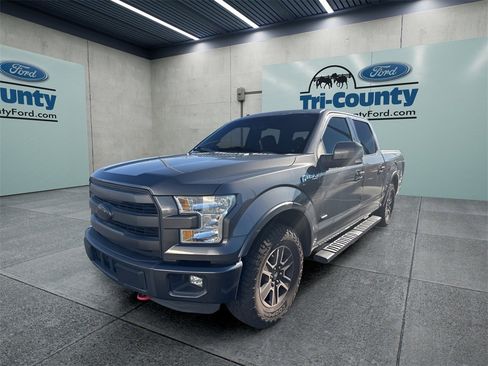 Used 2015 Ford F150 Lariat image 3