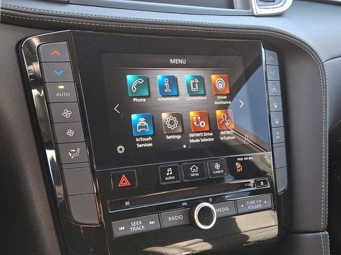 Used 2025 INFINITI QX50 Pure image 16