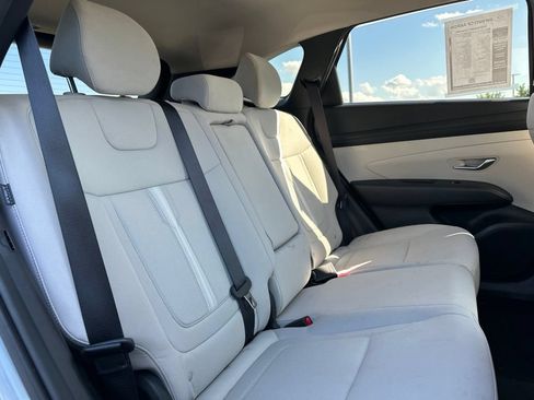 Used 2025 Hyundai Tucson SEL AWD/4WD image 29