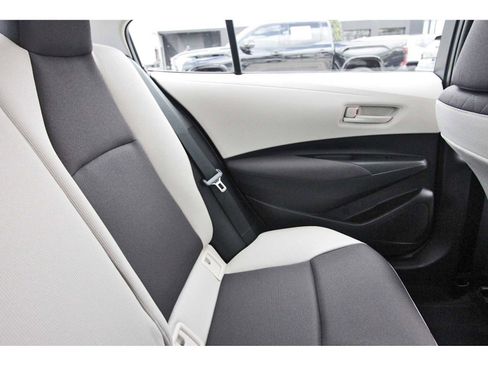 Used 2026 Toyota Corolla LE image 10