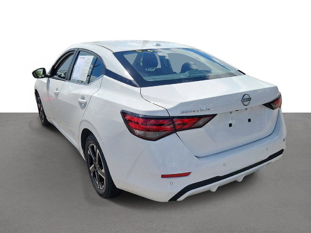 Certified 2025 Nissan Sentra SV FWD image 4