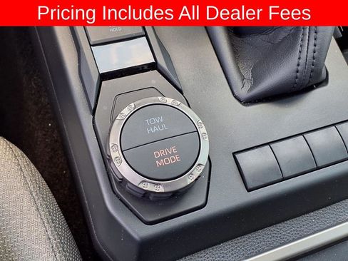 Used 2025 Toyota 4Runner SR5 RWD image 26