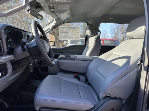 New 2025 Ford F250 XL image 9