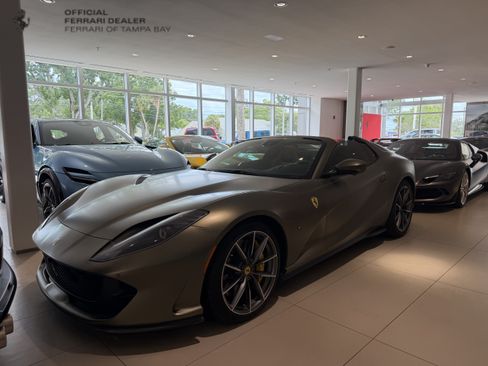 Used 2021 Ferrari 812 GTS RWD image 1
