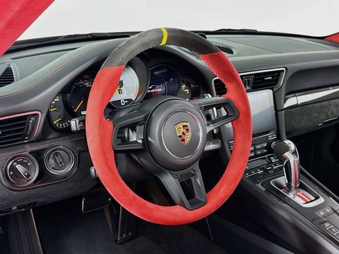 Used 2018 Porsche 911 GT2 RS RWD image 5