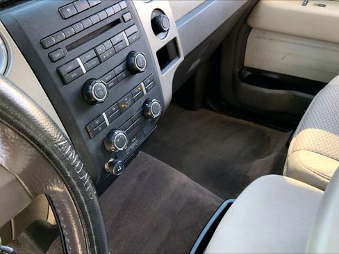 Used 2009 Ford F150 XL image 16