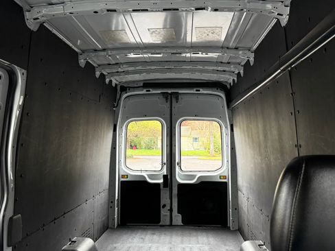 Used 2023 Ford Transit 250 148 High Roof Extended w/ Load Area Protection Package RWD image 25