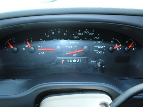 Used 2007 Ford E-250 and Econoline 250 RWD image 29