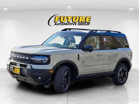 New 2025 Ford Bronco Sport Outer Banks w/ Outer Banks Tech Package+ image 2
