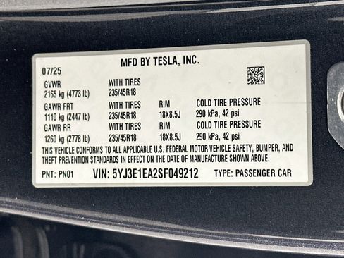 Used 2025 Tesla Model 3 Long Range RWD image 12