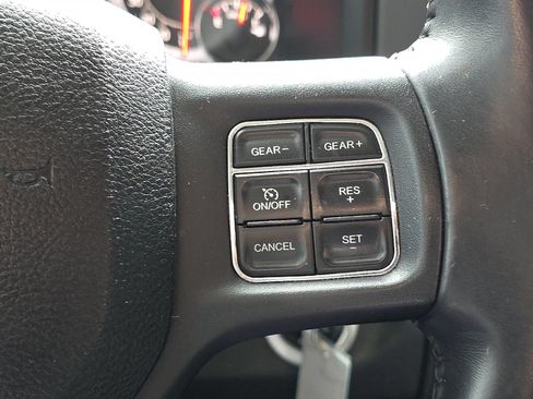 Used 2018 RAM 1500 Big Horn AWD/4WD image 25