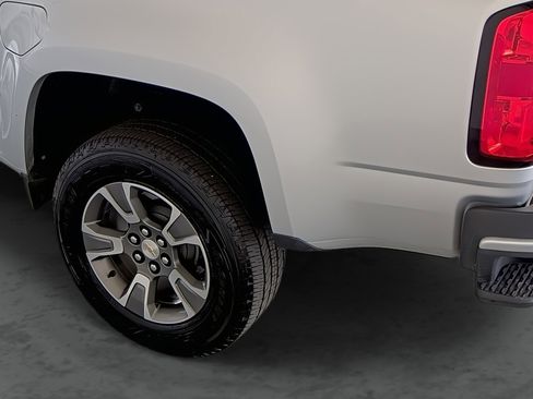 Used 2020 Chevrolet Colorado Z71 image 9