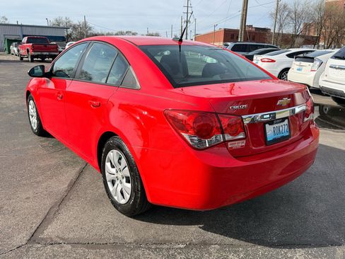 Used 2014 Chevrolet Cruze LS image 5