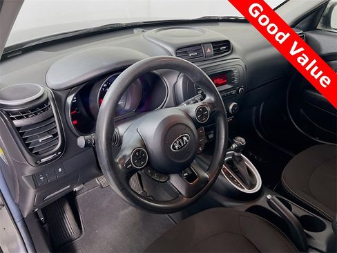 Used 2015 Kia Soul image 9