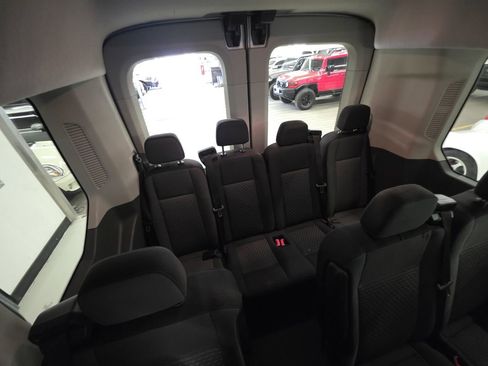 Used 2020 Ford Transit 350 XLT image 30