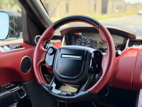 Used 2018 Land Rover Range Rover Sport SVR AWD/4WD image 17