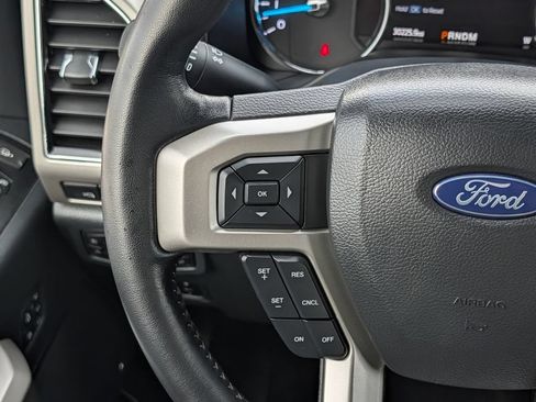 Certified 2022 Ford F250 Lariat w/ Tremor Off-Road Package AWD/4WD image 20
