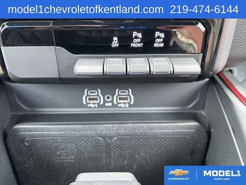 Used 2025 RAM 1500 Rebel w/ Rebel Level 1 Equipment Group AWD/4WD image 24