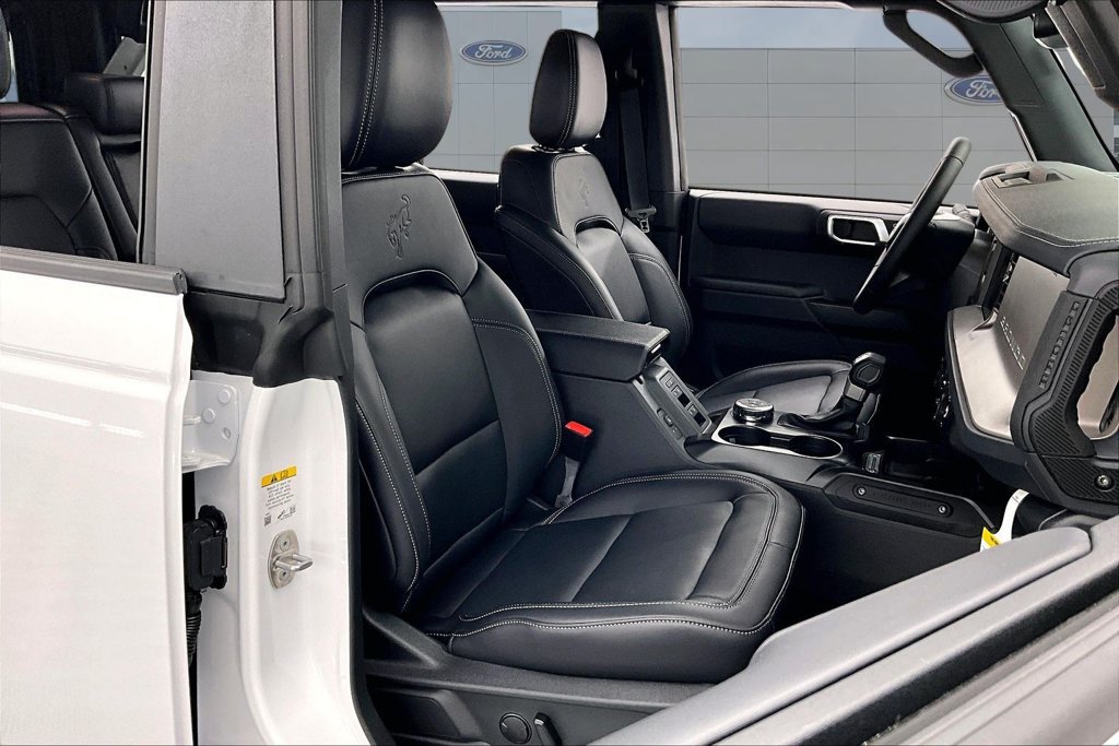 New 2026 Ford Bronco Outer Banks AWD/4WD image 11