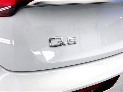 Certified 2023 Audi Q5 2.0T Premium Plus w/ Premium Plus Package image 8