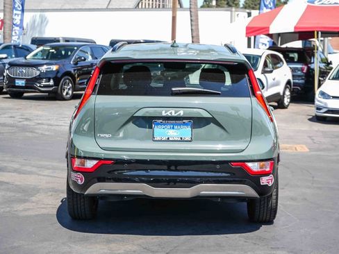 Used 2024 Kia Niro Wind FWD image 9
