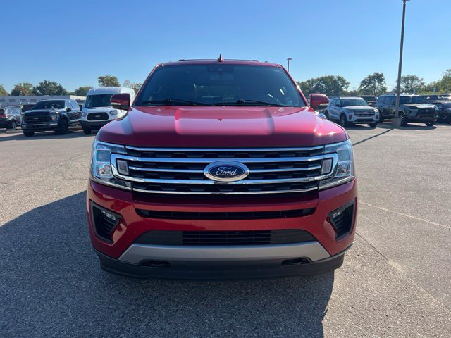 Used 2021 Ford Expedition Max XLT AWD/4WD image 2