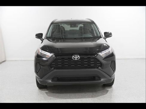 Used 2025 Toyota RAV4 XLE FWD image 2