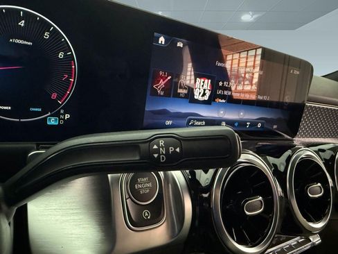 New 2026 Mercedes-Benz GLB 250 image 14
