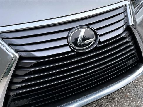 Used 2018 Lexus RX 350L image 29