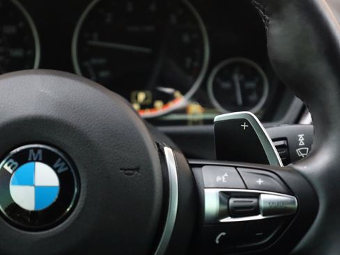 Used 2014 BMW 435i Convertible RWD image 29