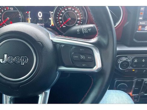 Used 2021 Jeep Gladiator Rubicon w/ Cold Weather Group image 21