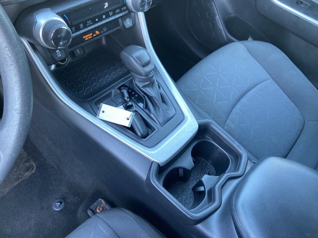 Used 2021 Toyota RAV4 XLE FWD image 24