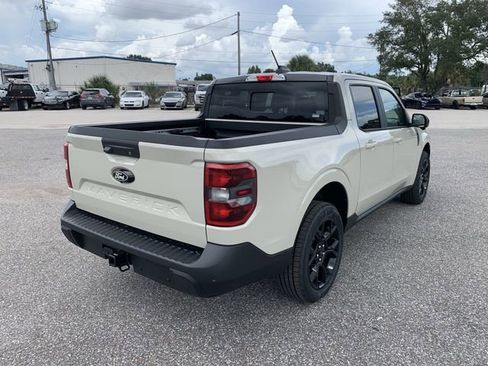 New 2025 Ford Maverick Lariat w/ Black Appearance Package AWD/4WD image 4