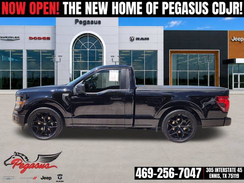 Used 2025 Ford F150 XL RWD image 3