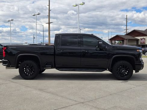 Used 2026 Chevrolet Silverado 3500 LTZ w/ LTZ Plus Package AWD/4WD image 46