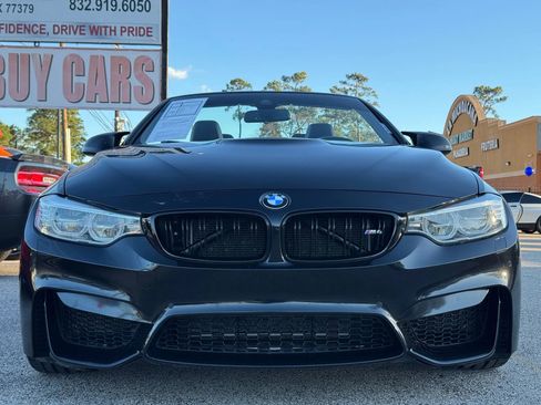 Used 2015 BMW M4 Convertible image 2