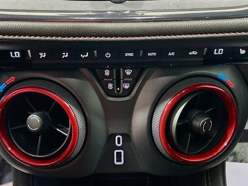 Used 2025 Chevrolet Blazer RS w/ Driver Confidence II Package FWD image 14