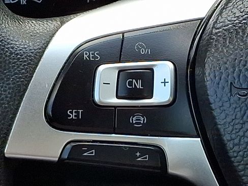 Used 2019 Volkswagen Jetta S w/ Driver Assistance Package FWD image 21