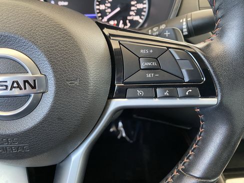 Used 2021 Nissan Altima 2.5 SR FWD image 7