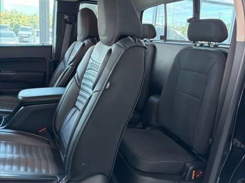 Used 2022 GMC Canyon Elevation image 7