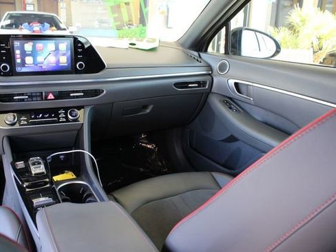 Used 2020 Hyundai Sonata SEL Plus image 12